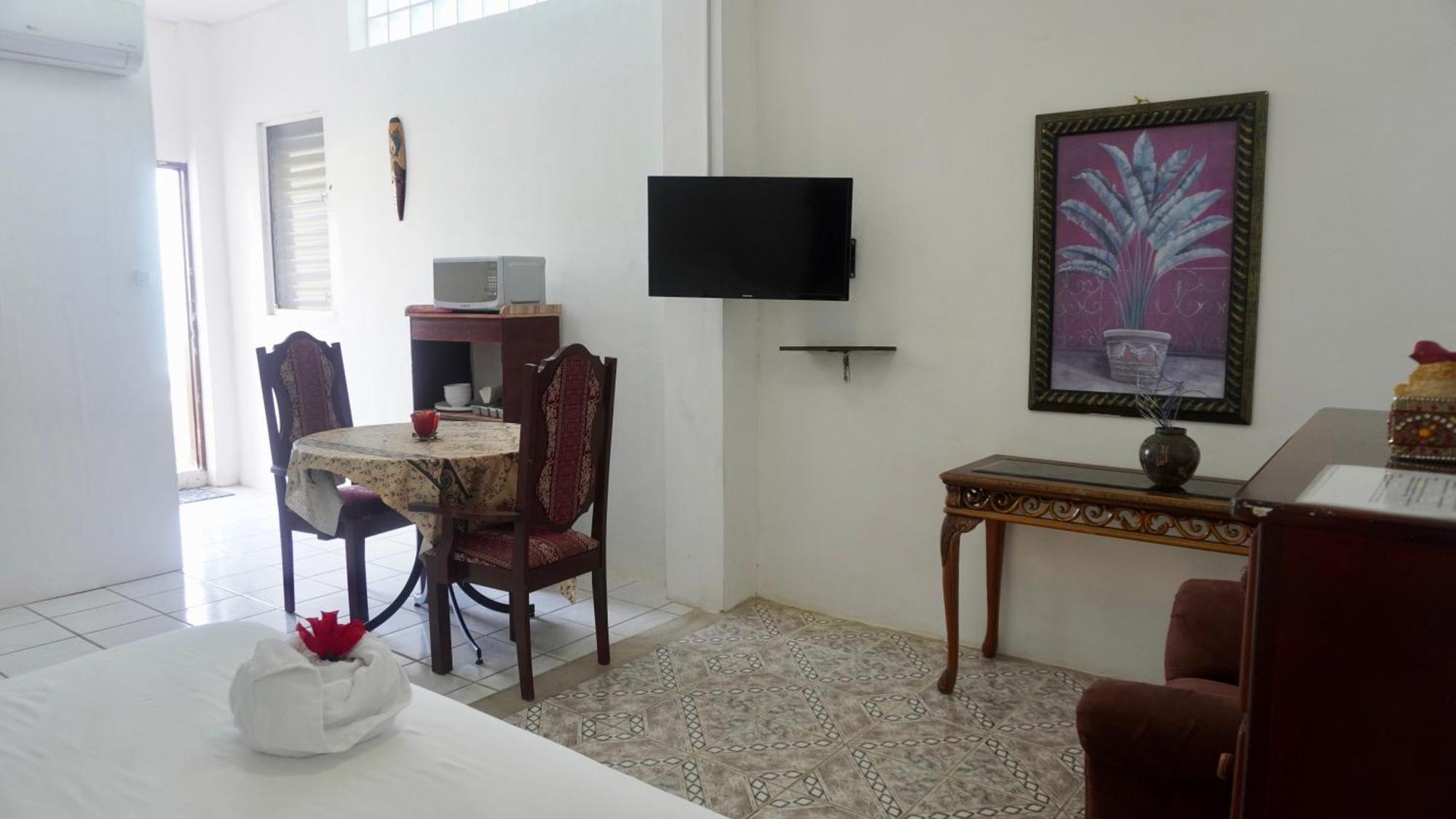 See Belize Poolside Sea View Economy Room With Infinity Pool & Overwater Deck Cidade de Belize Exterior foto