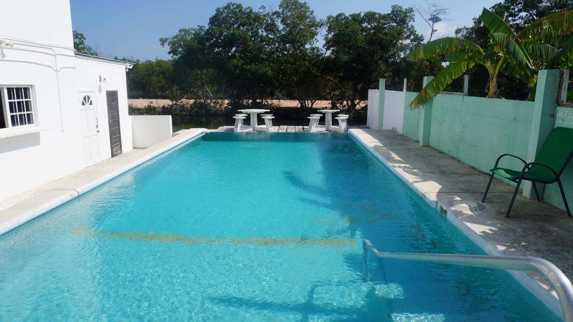 See Belize Poolside Sea View Economy Room With Infinity Pool & Overwater Deck Cidade de Belize Exterior foto